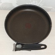 UNIWERSALNA PATELNIA TEFAL INGENIO OPTIMAL 26 cm + ODPINANA RĄCZKA