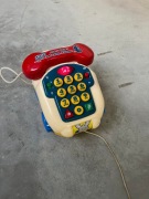 Telefon do nauki zabawka do ciągnięcia pull and learn po angielsku Vtech