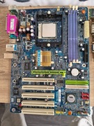 Gigabyte GA-K8VT800 + Sempron 3000 + Radeon 9550 + 512mb ddr Retro