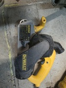 Szlifierka taśmowa dewalt 230v