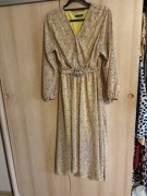 Sukienka długa bardzo elegancka