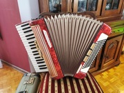 Akordeon Weltmeister Gigantilli Gold II 96 basów z futerałem