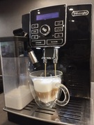 Automatyczny ekspres DeLonghi Magnifica S ECAM25.462.B