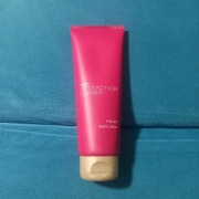 Avon Attraction Closer balsam 125 ml