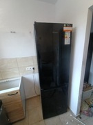 LODÓWKO ZAMRAŻARKA  czarna Indesit 185 cm wysoka