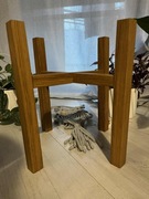 Stojak pod doniczkę na kwiaty z drewna 