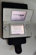 Konsola Nintendo DS oraz 17 gier i etui 