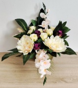  Stroik na grób kompozycja kwiatowa na pomnik róże lilie 