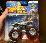 Hot Wheels Batman Batmobile Monster Truck TH Treasure Hunt