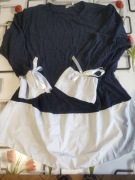 Bluzka granatowo biała 