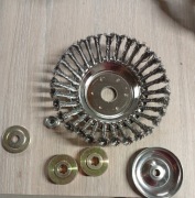 Głowica podkoszarki z drutu stalowego 