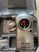 Alkomat cyfrowy CA2100 Professional