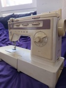 Maszyna do szycia Singer 834