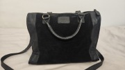 Torebka Pepe Jeans czarna zamszowa