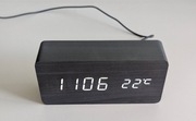 Zegar elektroniczny z wyswietlaczem LED, budzik, temperatura, data