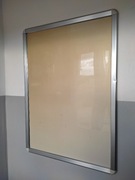 Duża rama OWZ na plakaty