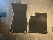 Oryginalne dywaniki welurowe AUDI A6 C8