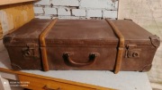 Przedwojenna walizka z historią