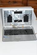 Uszkodzony laptop SAMSUNG -Q530 