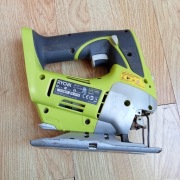 Ryobi wyrzynarka CJS-180L