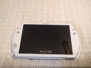 SONY PSP GO PSP-N1004 biała konsola PSP GO 