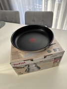 Nowa Patelnia Tefal Ingenio 26cm