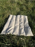 Siedzisko z łuską gryki 45x40cm. Idealne do auta, na krzesło itd.