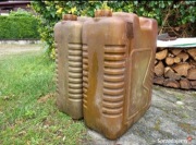Kanistr 30L (trzy sztuki)