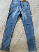 Modne jeans 134 nowe