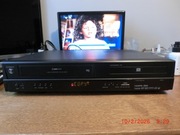 Nagrywarka DVD/VHS AGFAPHOTO z pilotem.