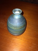 Wazonik marki Hogonas Keramik Sweden