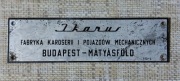 Ikarus srebrna tabliczka inf. Fabryka Karoserii i Pojazdów Mech. 110-4