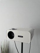 Projektor BlitzWolf BW-V5 ze statywem – w pełni sprawny