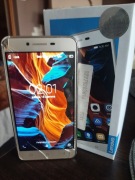 Smartfon Lenovo K5 Gold