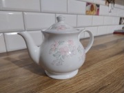 Zestaw dzbanek i filiżanki porcelana