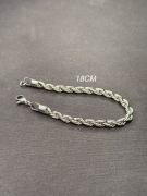 Bransoleta 18 cm długości (Nowa)