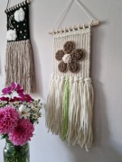 Makatka kwiatek, brązowy kwiat