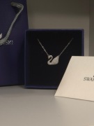 Oryginalny naszyjnik Swarovski z kolekcji – nowy, pełny zestaw