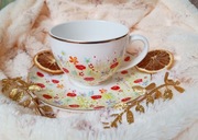 Barwny ręcznie malowany komplet kwiaty 300ml. talerzyk + filiżanka