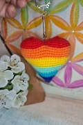 Prezent ręcznie robiony Serduszko brelok na szydełku lgbt