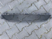 ATRAPY ZDERZAKA PRZÓD W205