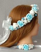 Biało błękitny gruby wianek, wianuszek komunijny + ozdoba na rękę komplet