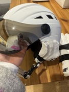 Komplet narciarski 4F – Kask z wizjerem + rękawice 