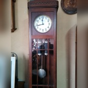 Zegar stojący Hau Junghaus "chłop" 