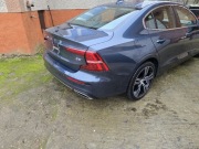 VOLVO S60 III BŁOTNIK ĆWIARTKA Lewa Prawa 723