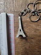 Stary metalowy brelok do kluczy Wieża Eiffla Paryż Paris (Vintage)