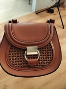 ZARA torebka listonoszka z okuciem kółko plecionka