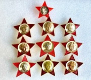 Gwiazda październikowa Mały Lenin.10 różnych odznak.Różny kolor,rozmiar..