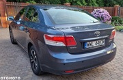 Toyota Avensis - solidne auto za niewielkie pieniądze.