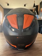 Kask motocyklowy marki HJC F70 z interkomem  HJC 10B